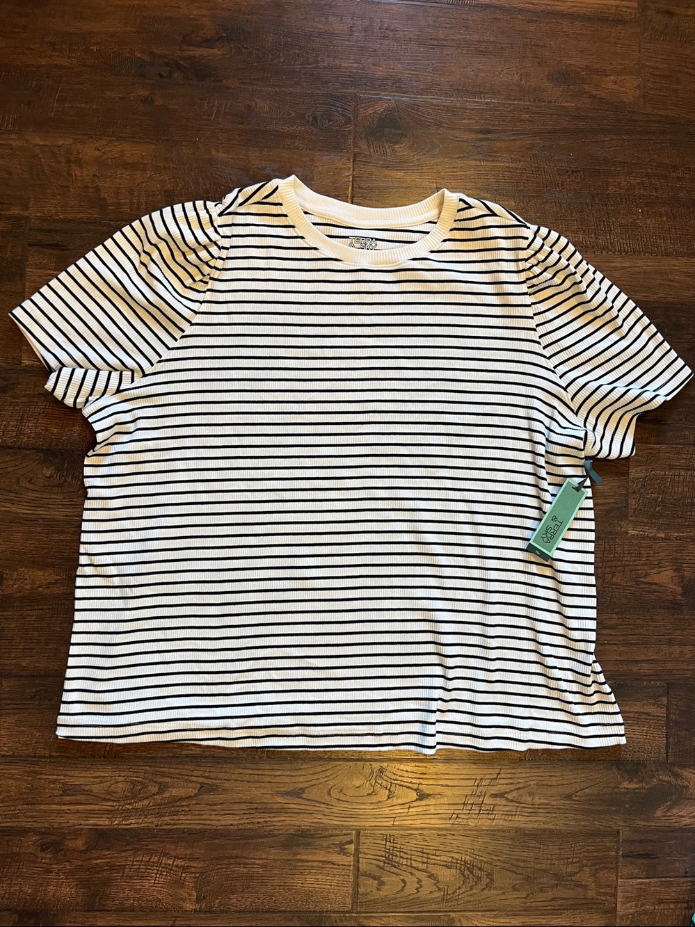 Terra & Sky Women’s Plus 4X 28w-30w) Striped Puff Short Sleeve Ribbed Knit Top